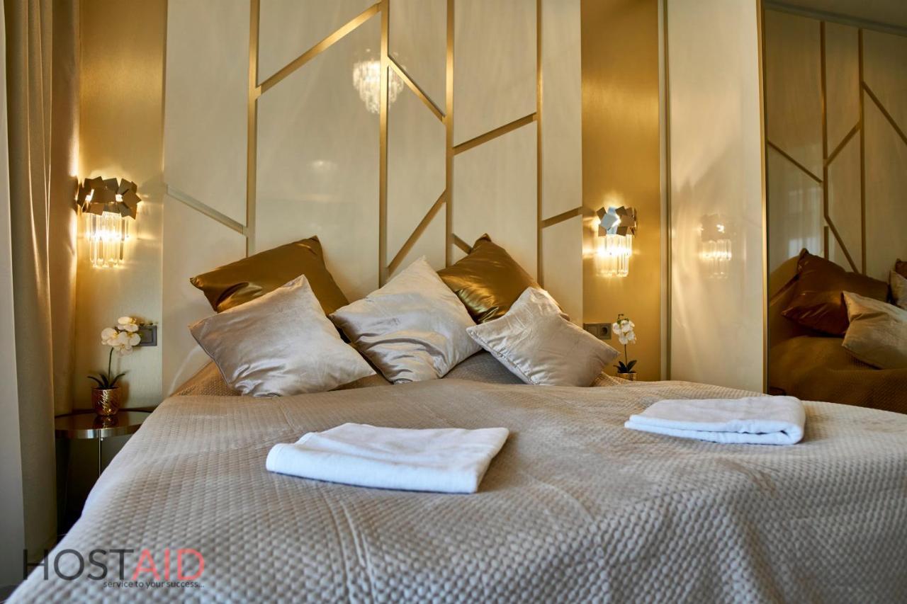 Azur Apartment - Hostaid Siofok Exterior photo